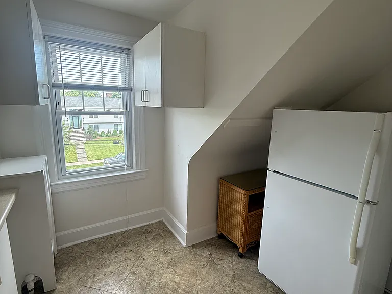 19 Neptune Ave #3 — Photo 3