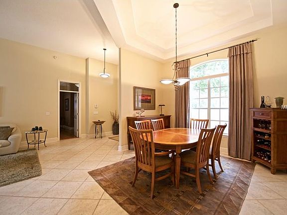 2nd image of 8208 Vineland Oaks Blvd
