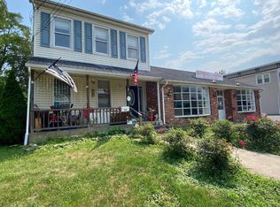 9-11 Old Lake Rd #2, Valley Cottage, NY 10989