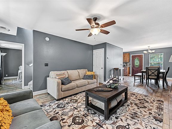 5th image of 5 Cranfield Cir