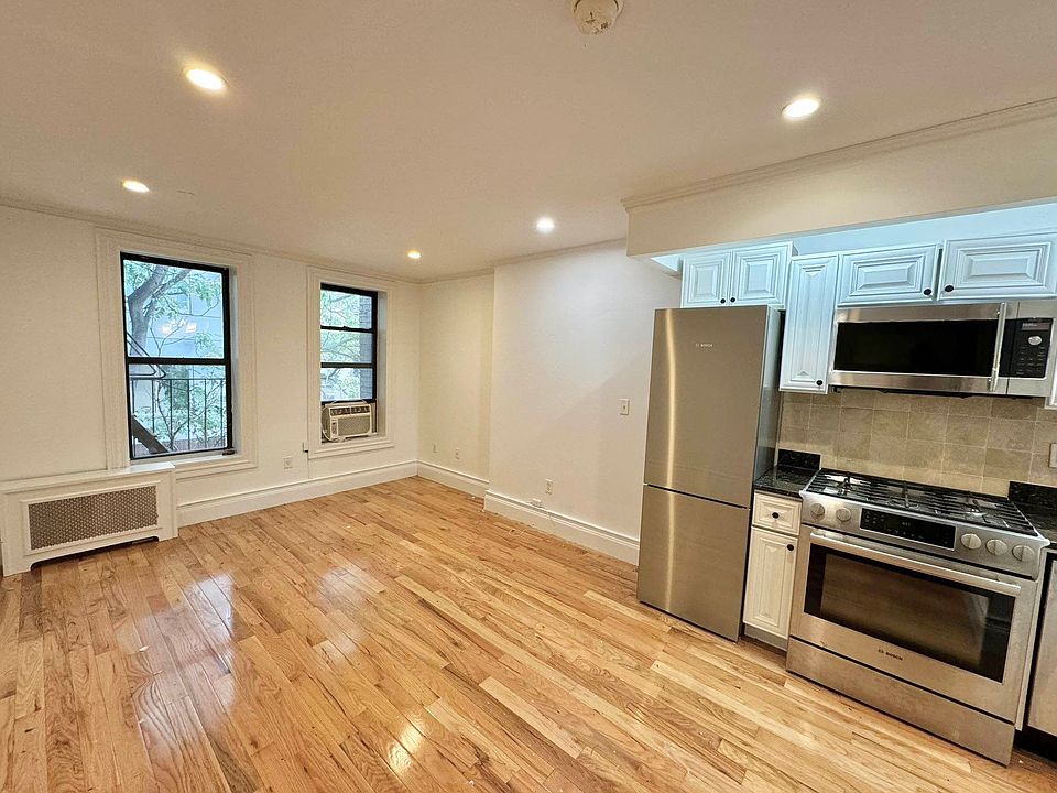 1st image of 309 E 37th St #3Y