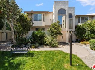 5333 Coldwater Canyon Ave APT A, Van Nuys, CA 91401