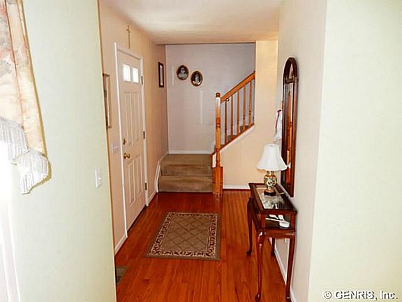 4th image of 1185 Belmont Dr