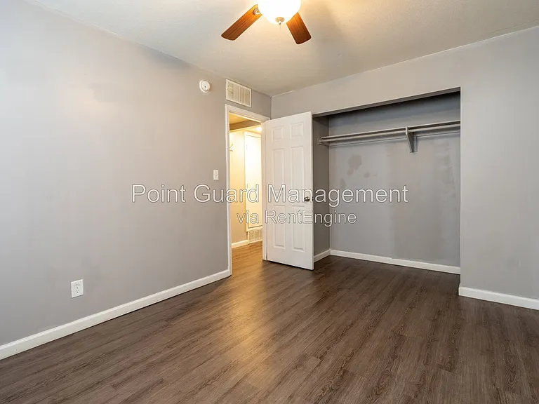 2110 E 16th St N #101 — Photo 16
