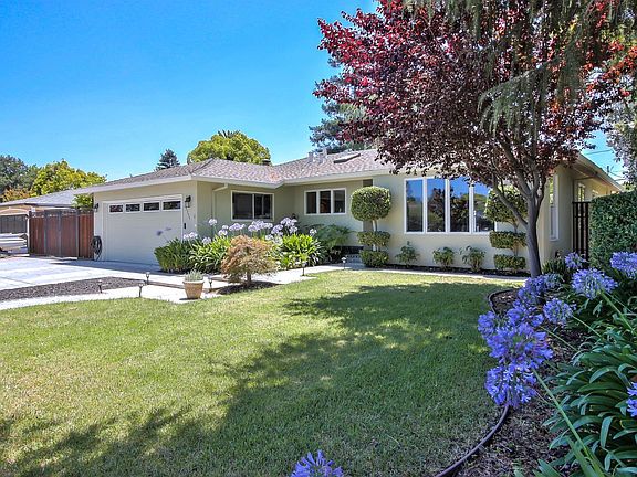5th image of 15355 La Alameda Dr