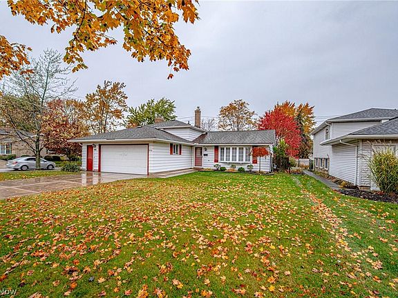 4th image of 2830 Coventry Dr