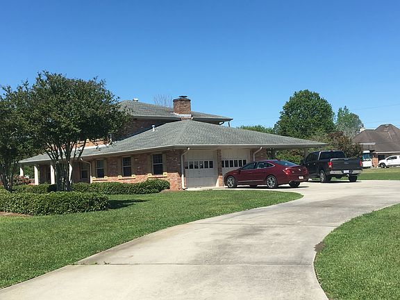 2nd image of 108 Victoria Dr