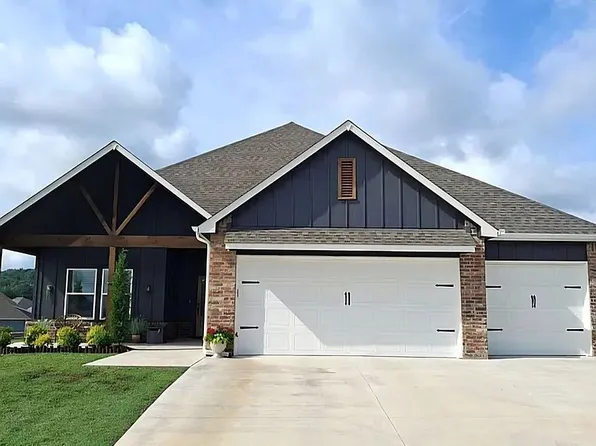 18960 Orchard Cir, Catoosa, OK 74015