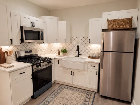 111 Moon, San Antonio, TX 78204
