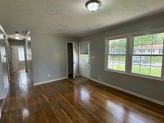 2nd image of 18307 E Cheyenne Dr
