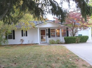 300 E Park St, Plainfield, IN 46168