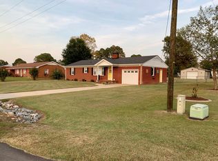 306 Connies Cir, Goldsboro, NC 27530