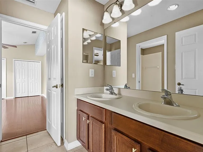 13655 Artesa Bell Dr — Photo 23
