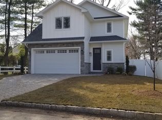 11 N Browning Ave, Tenafly, NJ 07670