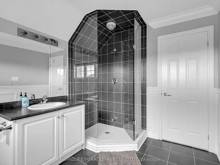 21 Waterview Rd — Photo 37