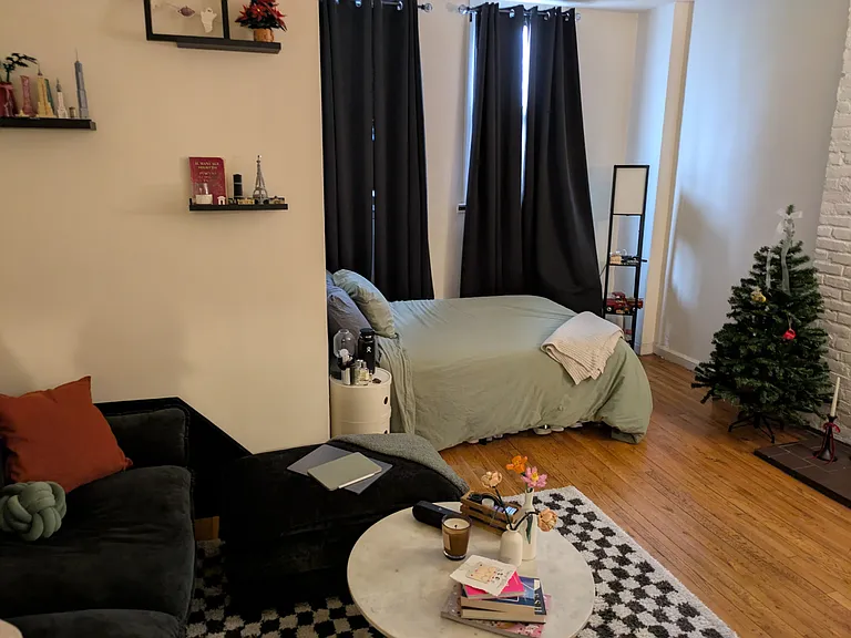 65 Atlantic Ave #4F — Photo 2