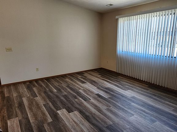 2nd image of 663 Faidley Pl #6