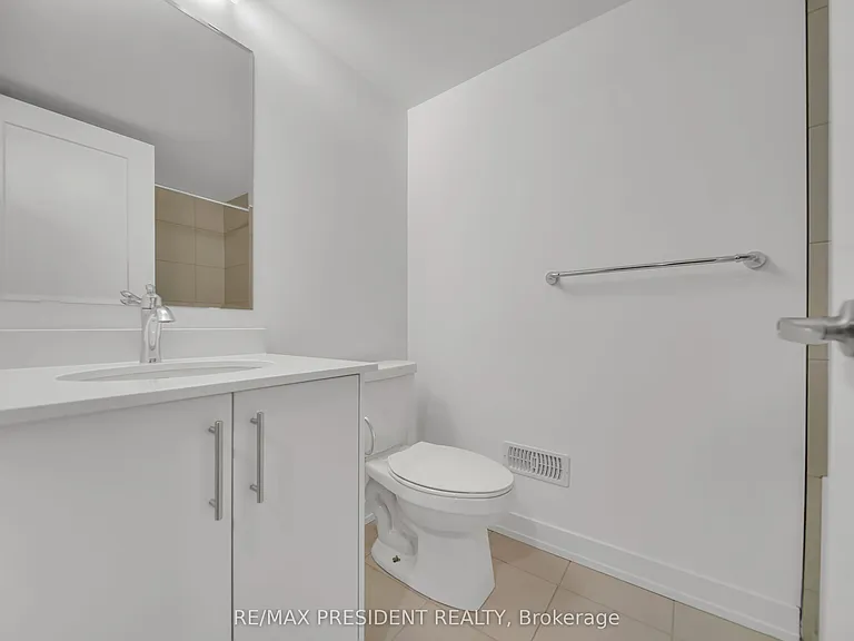 940 David St N #81 — Photo 24