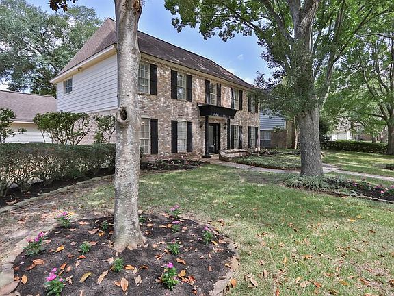 4th image of 610 Aldersgate Ct