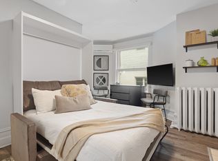 95 Henderson Ave #302, Ottawa, ON K1N 7P5