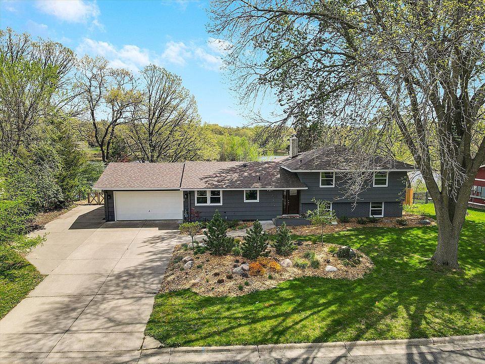 1st image of 2532 Crestline Dr