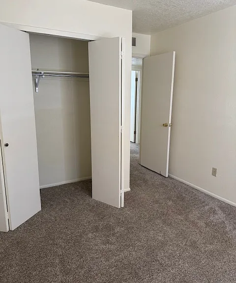 8608 Ironside Ave NE — Photo 24