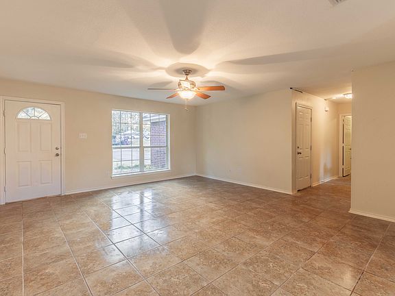2nd image of 5181 Elaine Dr