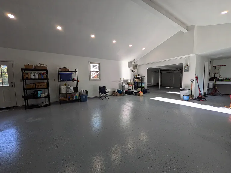 9 N River Dr — Photo 17