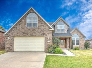 3766 Rock Springs St, Springdale, AR 72762