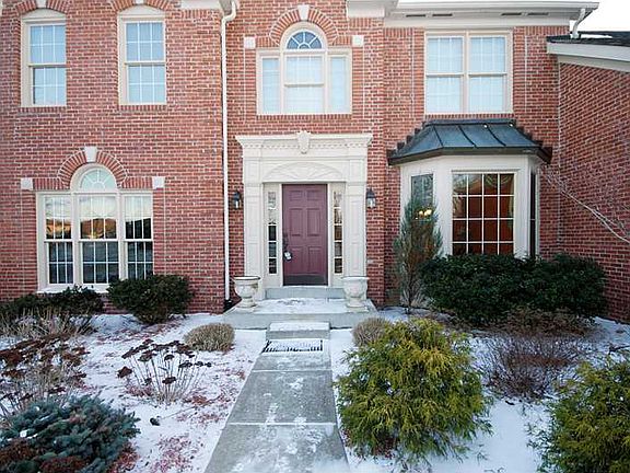 2nd image of 3987 Highland Park Dr