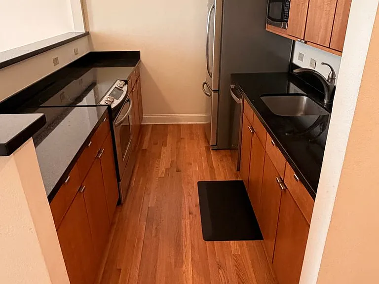 330 Julia St #225 — Photo 3
