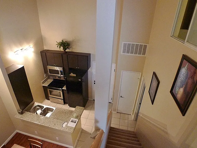 Villa De Adel Apts — Photo 200