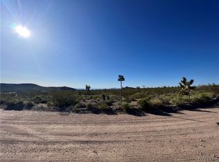 9013 W Olancha Dr, White Hills, AZ 86445