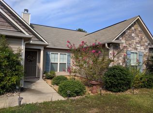 126 Amhurst Dr, West Point, GA 31833