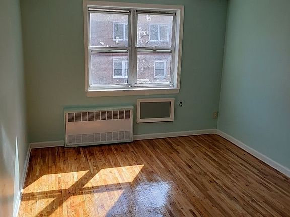 2nd image of 714 E 83rd St #B