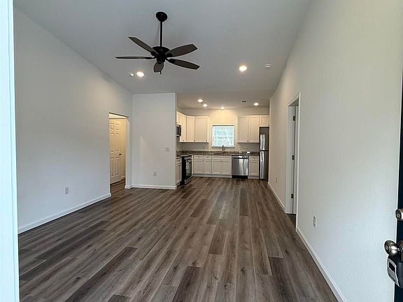2nd image of 654 Nix Rd