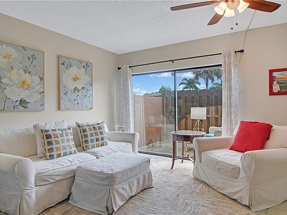 5th image of 5888 Littlestone Ct APT 8