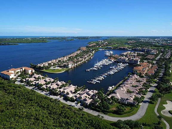 3rd image of 5600 N Harbor Village Dr