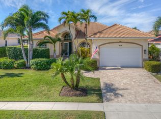 218 Seminole Ct, Marco Island, FL 34145