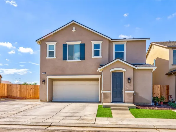 882 Amanecer Ave, Clovis, CA 93619