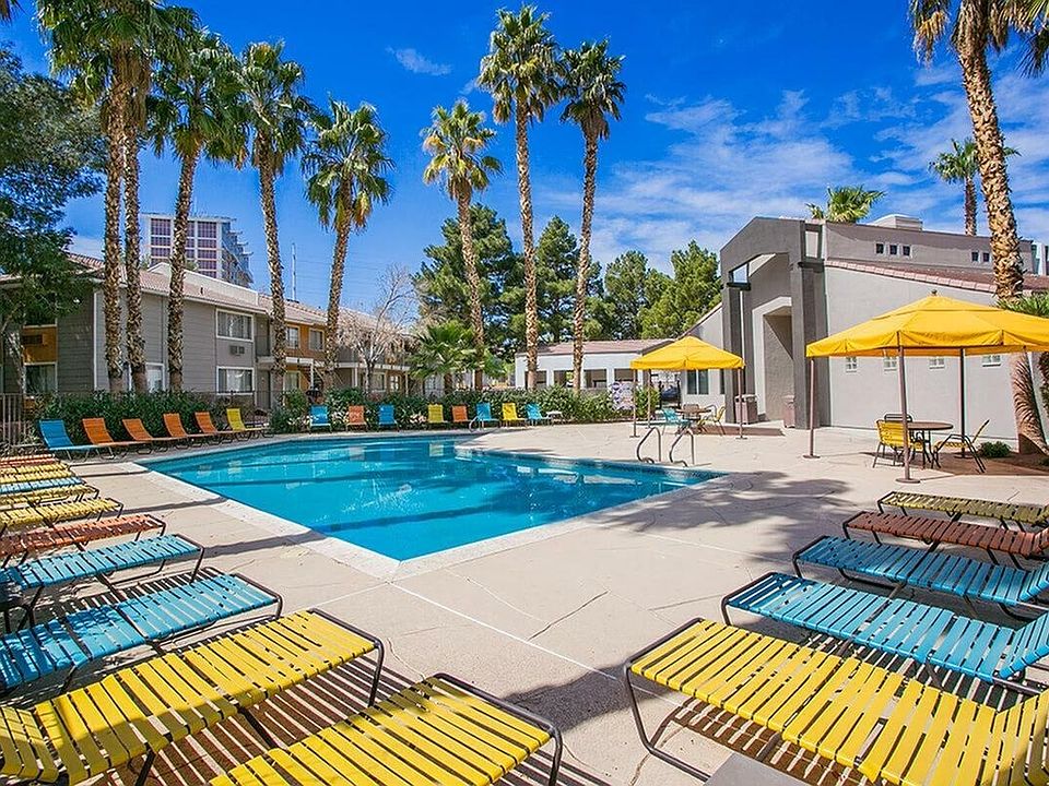 Harmon Hills swimming pool