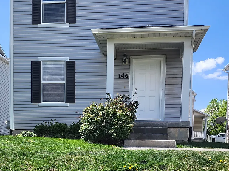 146 Aparicio Dr — Photo 1