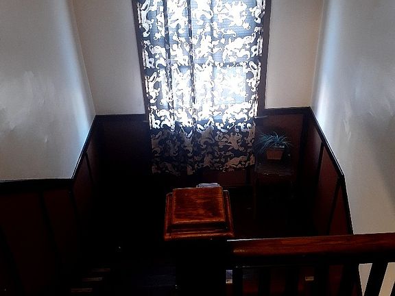 4th image of 200 S Lockwood Ave