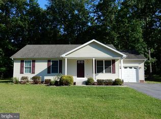 80 Cod Dr, Inwood, WV 25428