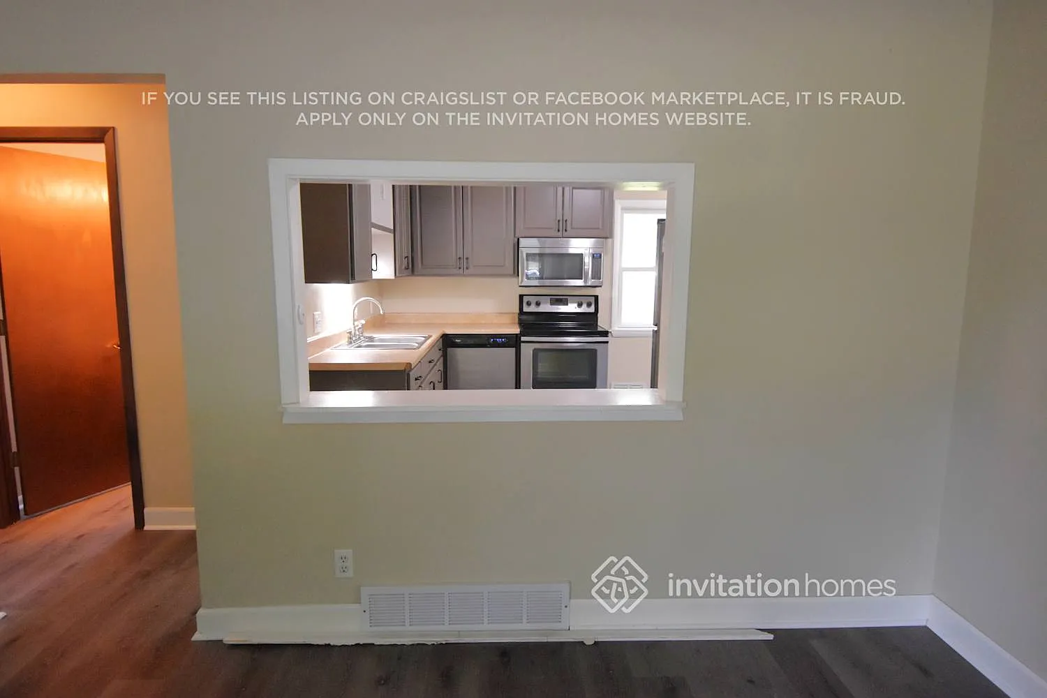 4230 Diamond Dr Eagan, MN 55122 — Photo 3