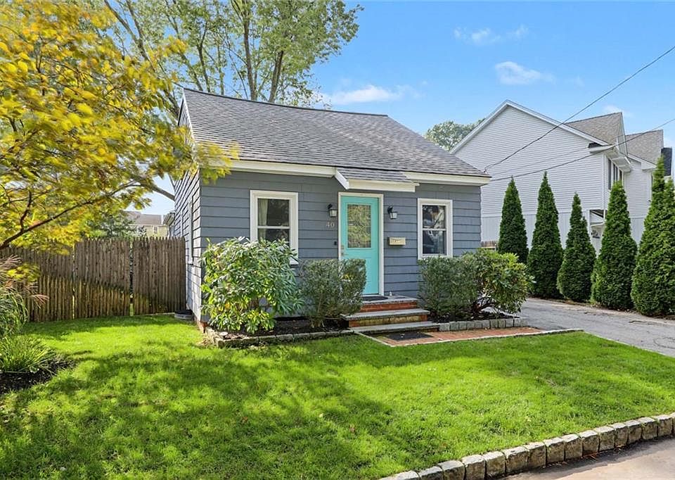 1st image of 40 Boyce Ave