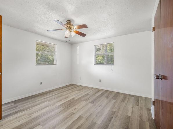 tampa-florida-82040831 picture