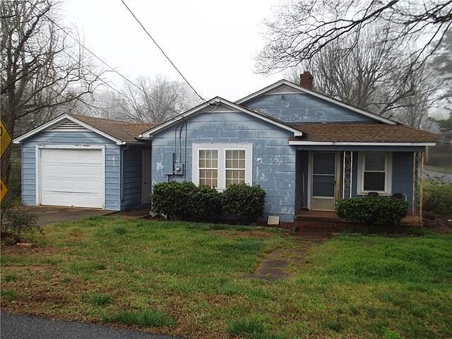 1st image of 1902 N Ashe Ave