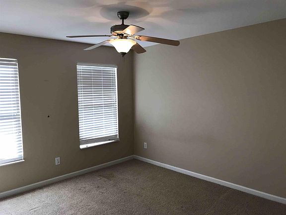 5th image of 7824 Kemberton Dr W