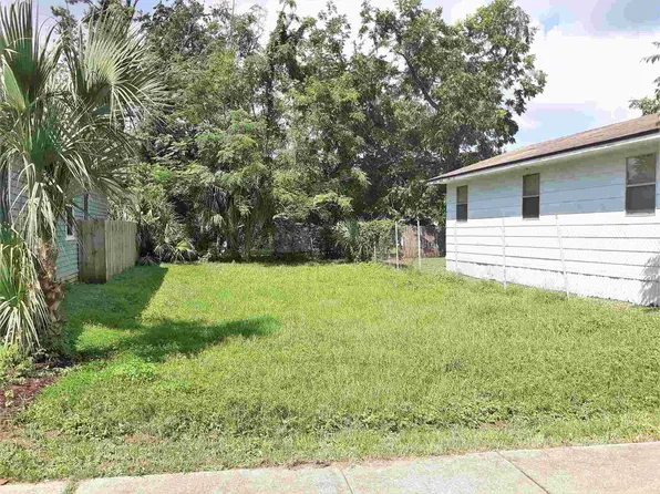 1213 N 6th Ave, Pensacola, FL 32503